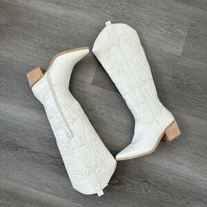 Dallas White Cowboy Boots, Women's size 10